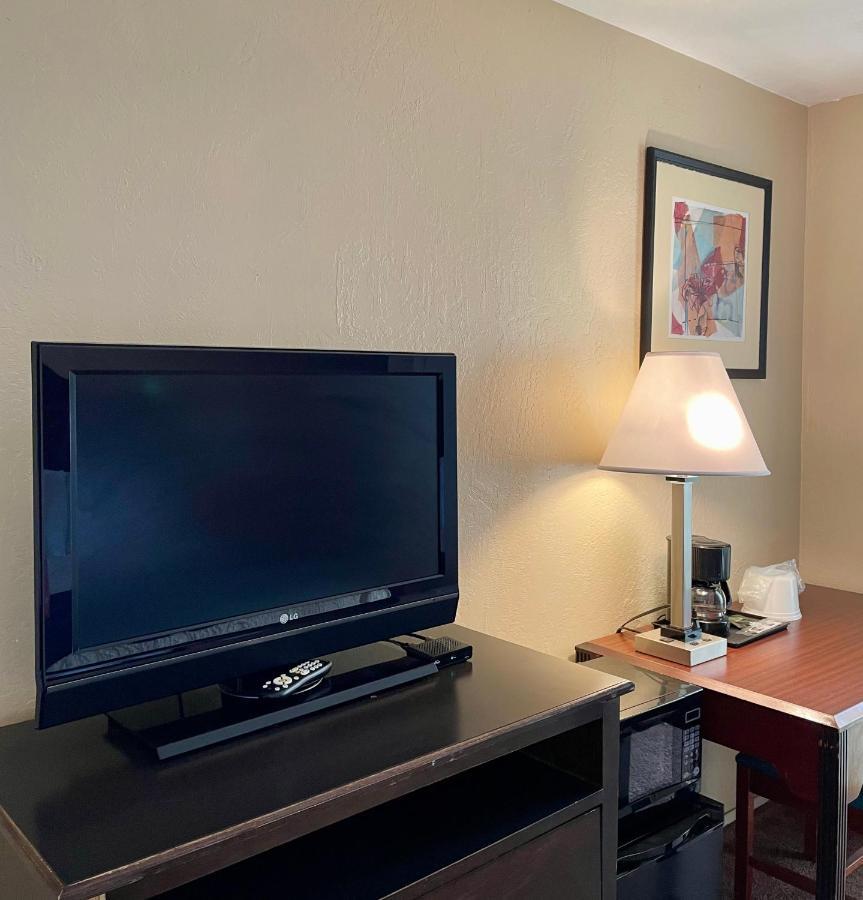 Red Bluff Inn Dış mekan fotoğraf